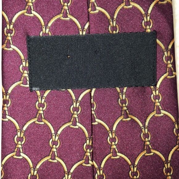 Stunning Gold Links Burgundy Silk Tie - Picture 3 of 4